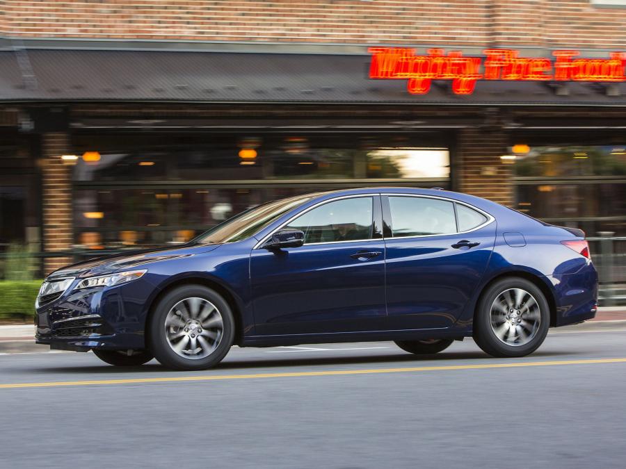  Acura TLX 2.4L 2015 года  (фото 15 из 17)